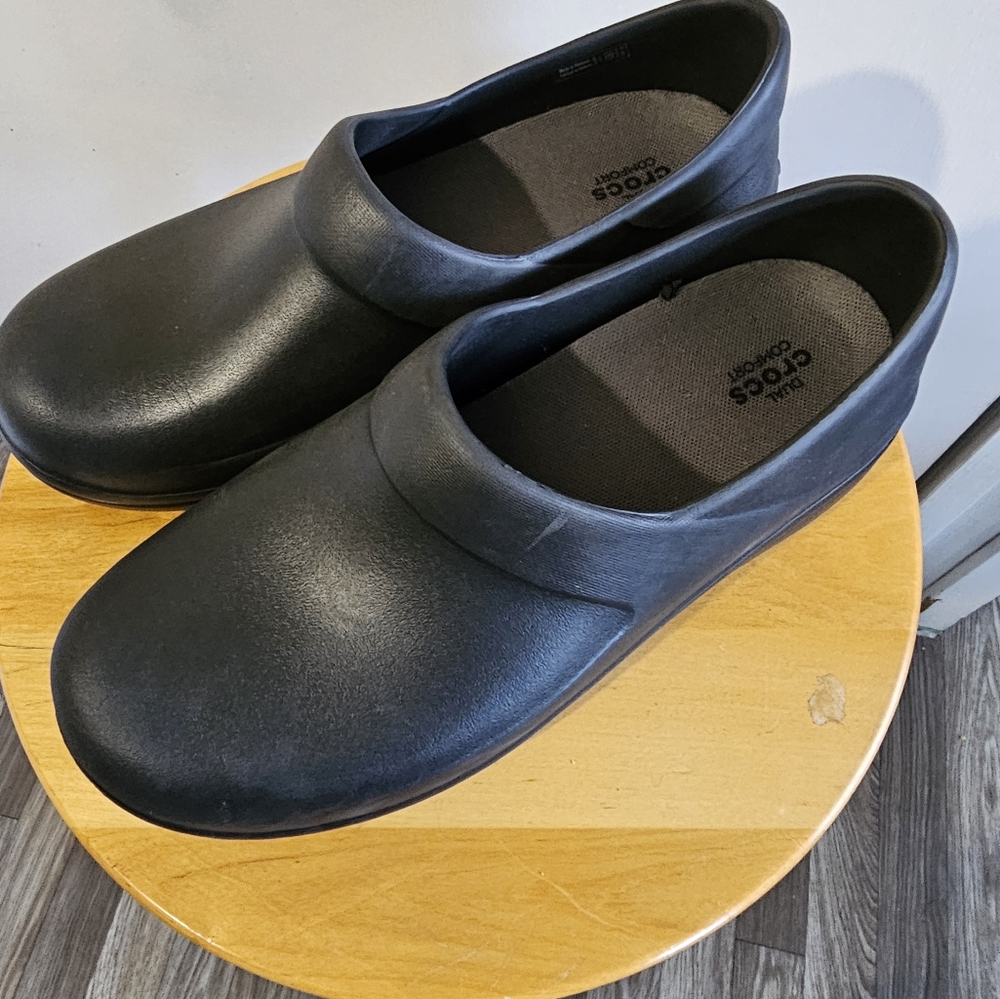 CROC clogs - Picture 3 of 7